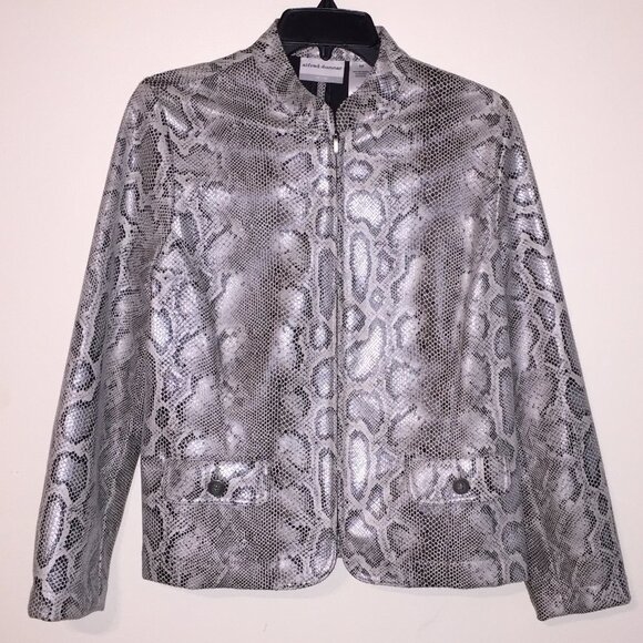 Alfred Dunner Jackets & Blazers - NWT Alfred Dunner Snakeskin Jacket Gray Black